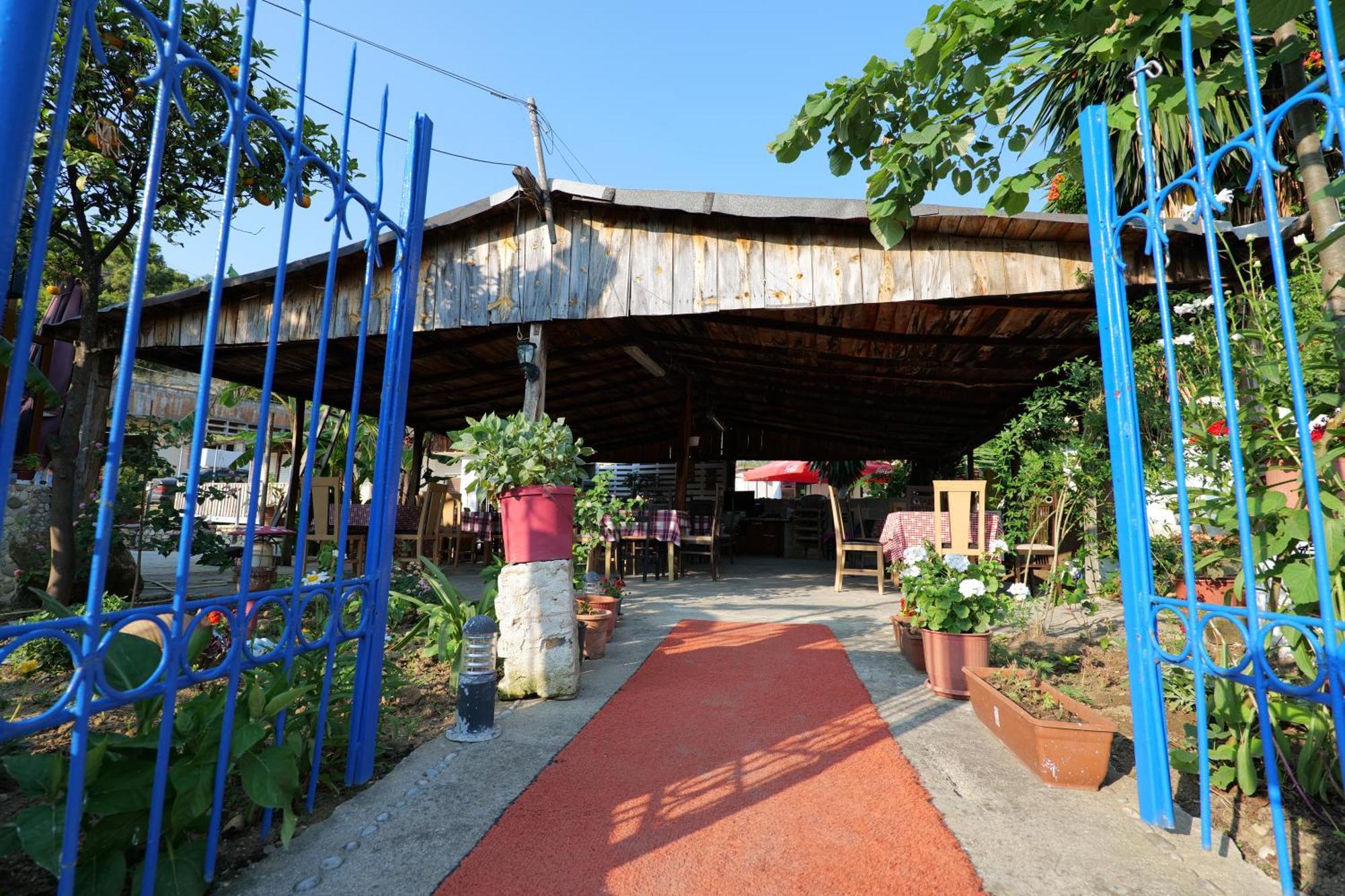 Tropikal Freskia Bunec Sarande Exterior photo